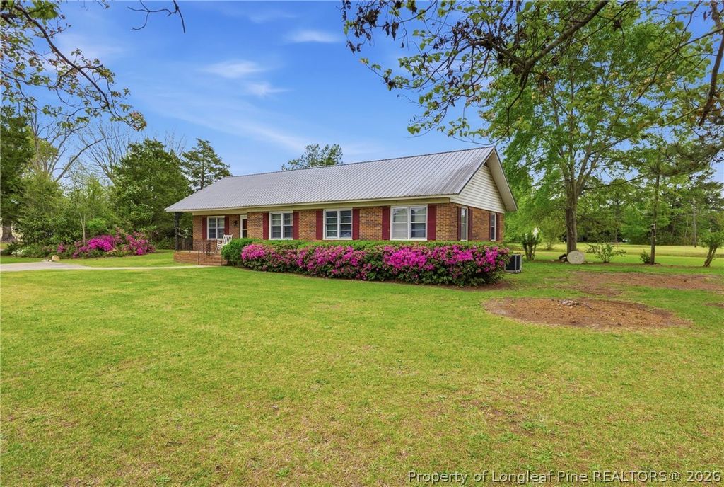 Photo of 113 N Third Street, Dublin, NC 28332 (MLS # 760210)