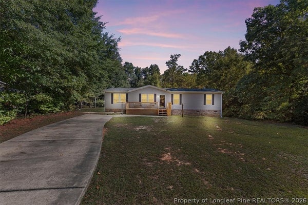 529 SERENITY LAKE DR, CLINTON, NC 28328 - Image 91c355fdf9cd994cb30d76813ed7ce44/3335372359