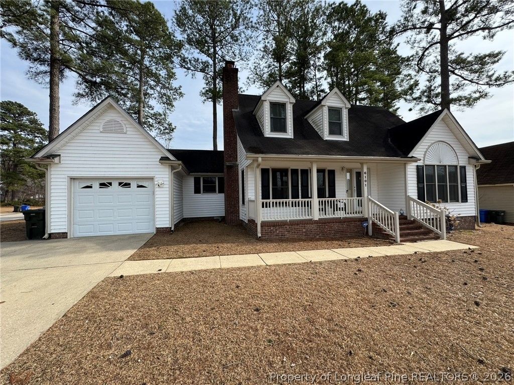 Photo of 6101 Lakeway Drive, Fayetteville, NC 28306 (MLS # 757636)