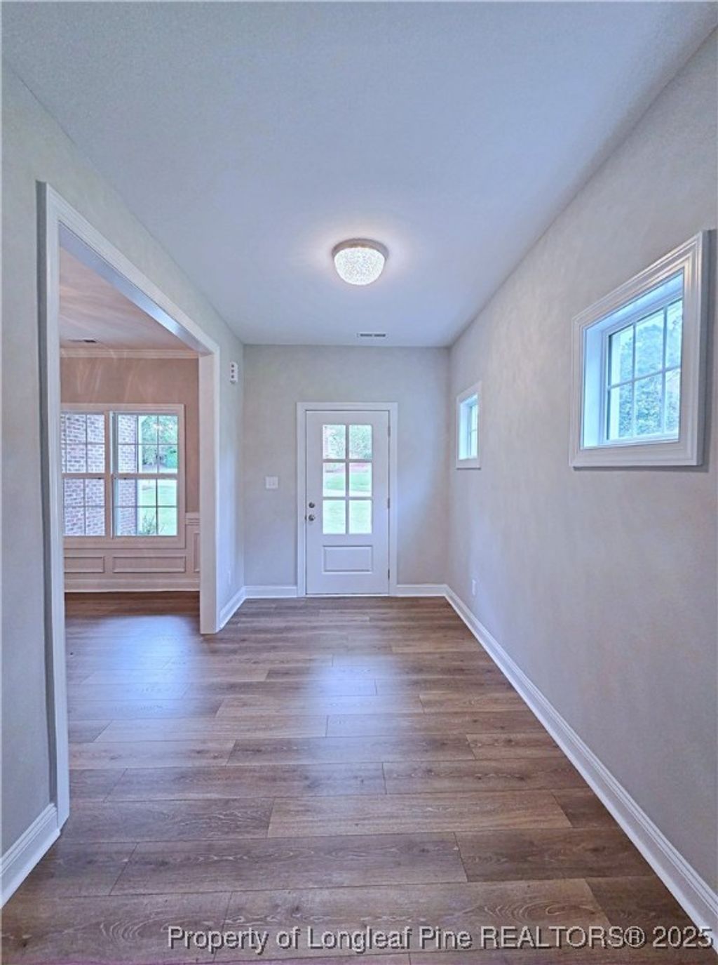 Photo of 425 Shawcroft Road, Fayetteville, NC 28311 (MLS # 751623)