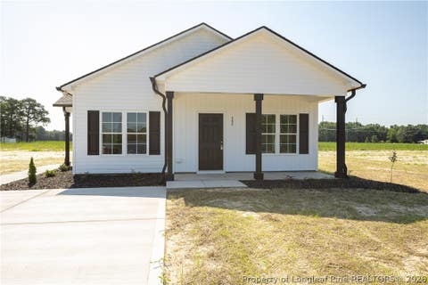 Photo of 689 McLamb Road, Dunn, NC 28334 (MLS # 768437)