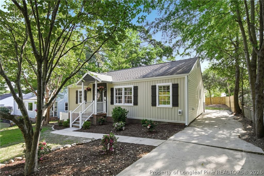 Photo of 2110 Harlee Street, Fayetteville, NC 28303 (MLS # 760646)