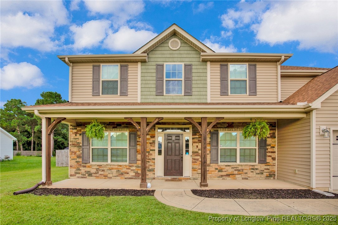 809 Pecan Grove Loop