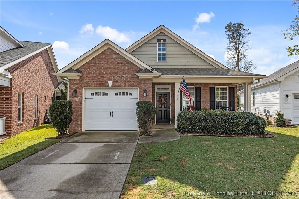 Photo of 837 Falling Creek Lane, Fayetteville, NC 28304 (MLS # 752656)