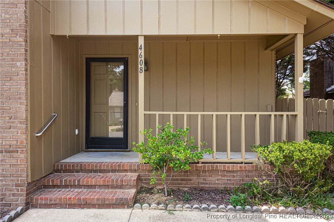 4608 Ile Court