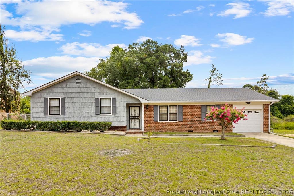 Photo of 5970 Lake Trail Drive, Fayetteville, NC 28304 (MLS # 765539)