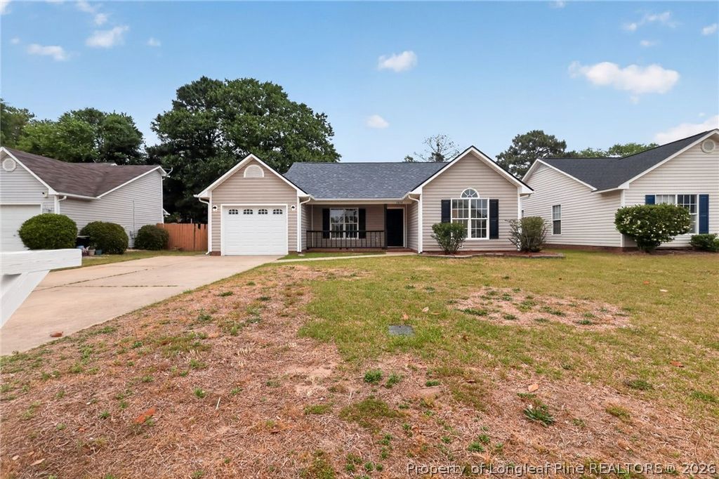 Photo of 1054 Coalport Road, Hope Mills, NC 28348 (MLS # 761747)