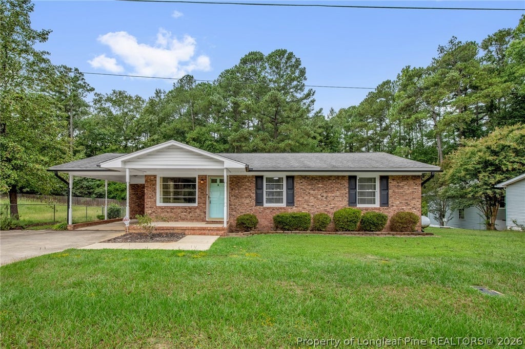 Photo of 3858 Red Oak Drive, Fayetteville, NC 28306 (MLS # 769938)