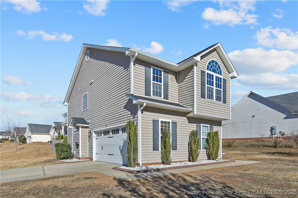 Photo of 1009 Bramblegate Road, Hope Mills, NC 28348 (MLS # 754984)