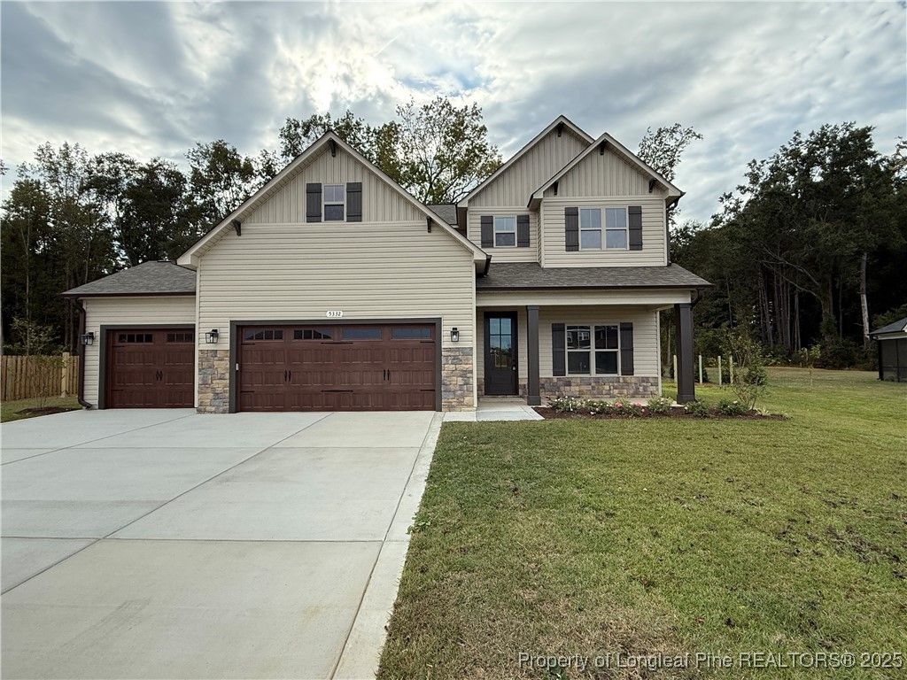 Photo of 5332 Mountain Run Drive, Hope Mills, NC 28348 (MLS # 750654)