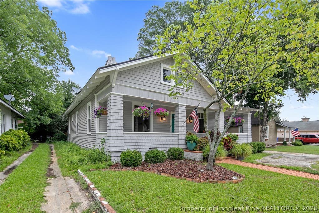 Photo of 1410 Morganton Road, Fayetteville, NC 28305 (MLS # 767158)