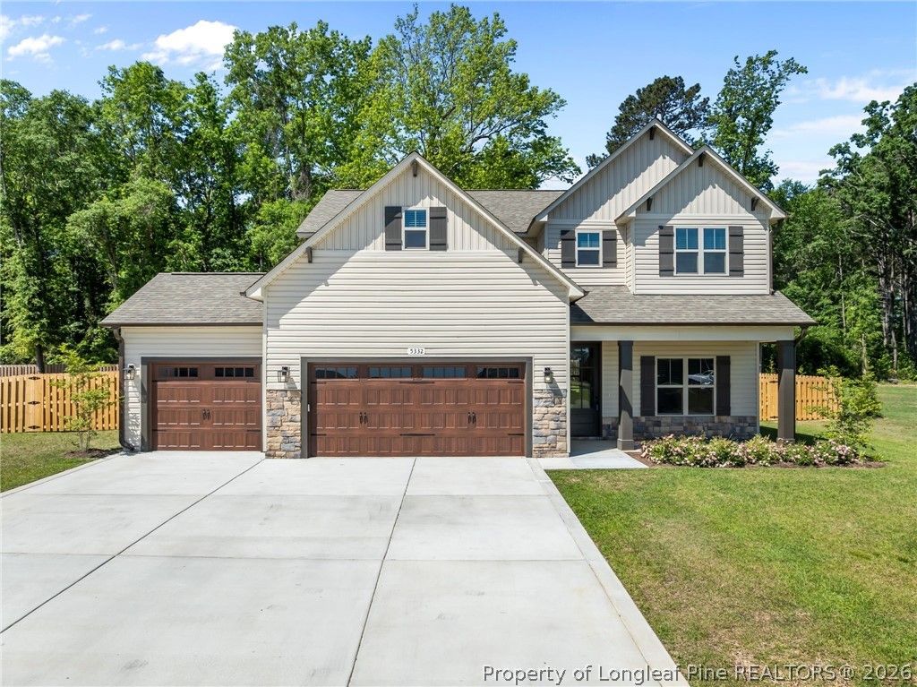 Photo of 5332 Mountain Run Drive, Hope Mills, NC 28348 (MLS # 761139)