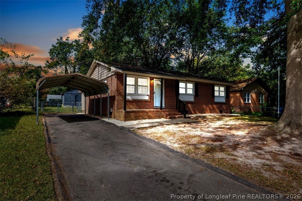 Photo of 1084 Rulnick Street, Fayetteville, NC 28304 (MLS # 770716)