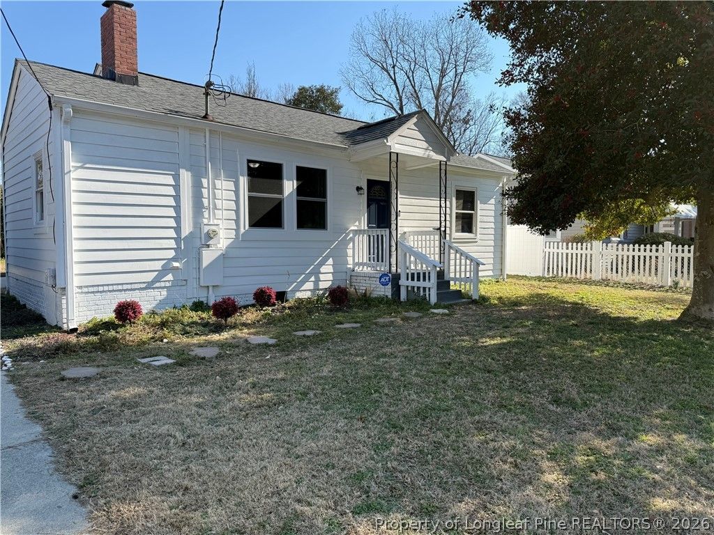 Photo of 128 W Circle Court, Fayetteville, NC 28301 (MLS # 758544)