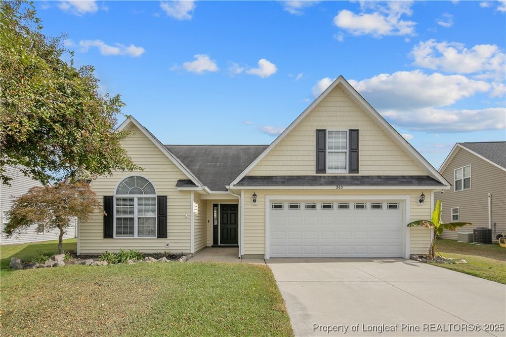 Photo of 265 Huntington Drive, Raeford, NC 28376 (MLS # 752069)