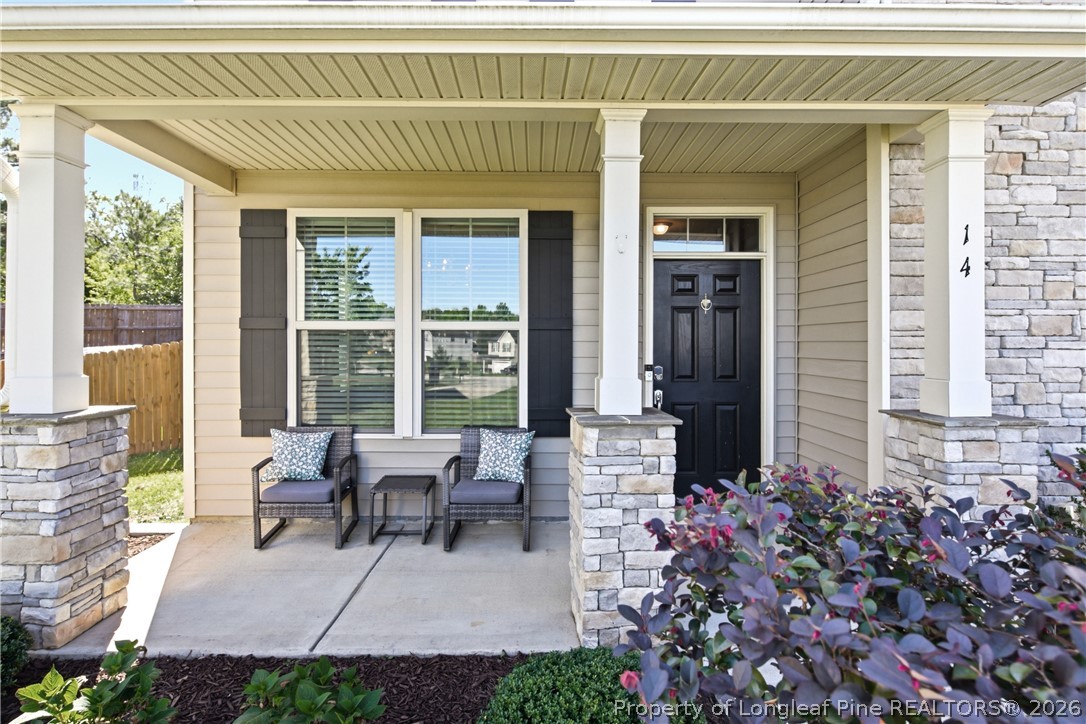 14 Hallow Oak Street