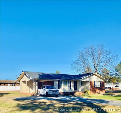 A home in Dunn