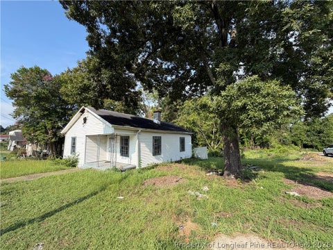 Photo of 1030 Southern Avenue, Fayetteville, NC 28306 (MLS # 769061)
