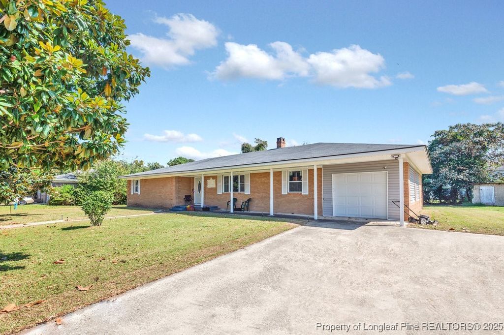 Photo of 908 Doll Street, Fayetteville, NC 28303 (MLS # 751501)