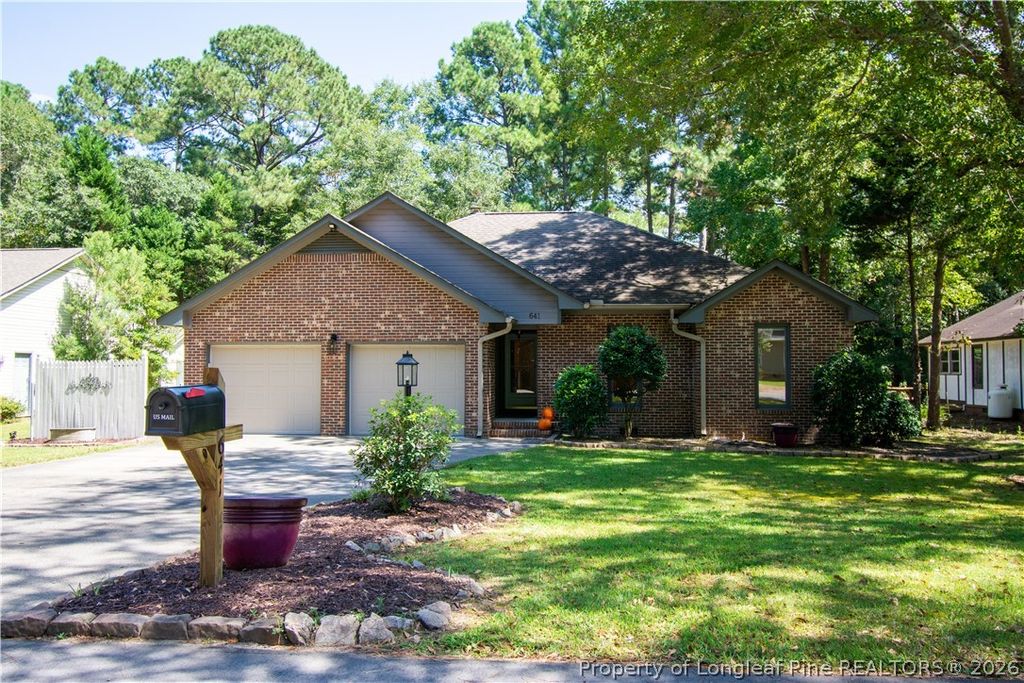 Photo of 641 Riverbirch Drive, Vass, NC 28394 (MLS # 758350)