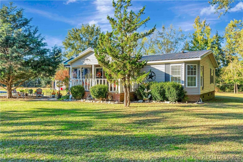 Photo of 437 Paul Rd. Rd, Pembroke, NC 28372 (MLS # 752915)