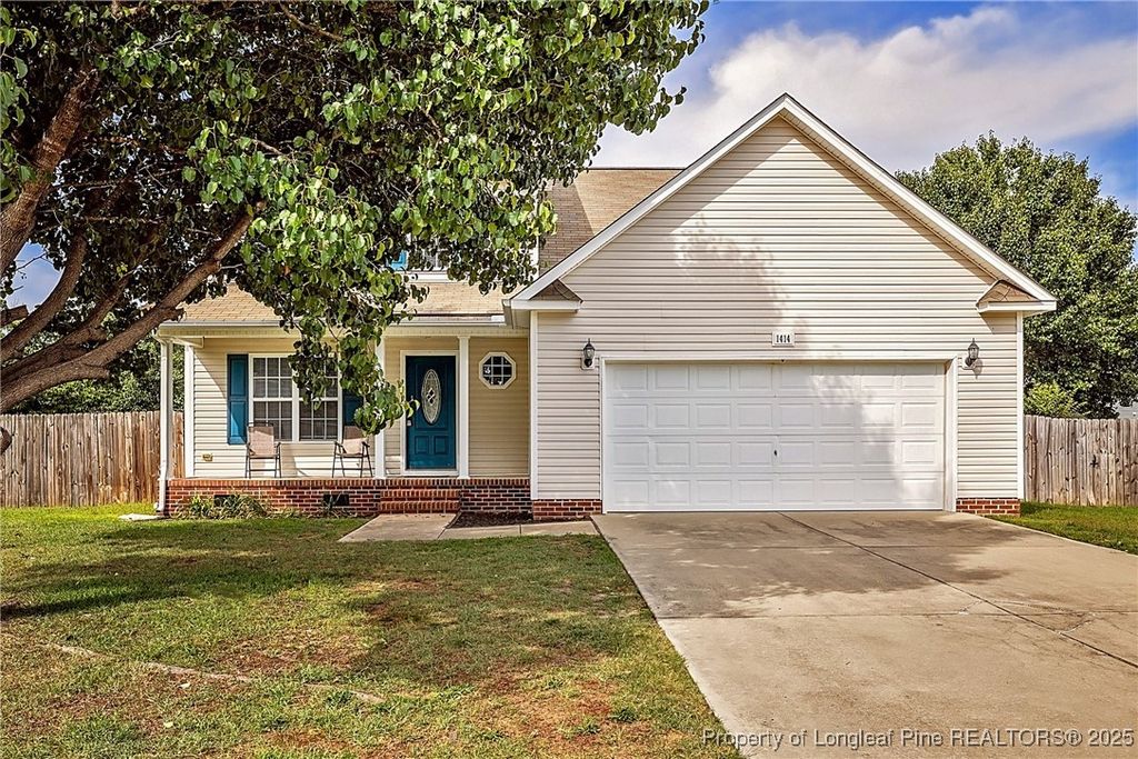 Photo of 1414 Seabiscuit Drive, Parkton, NC 28371 (MLS # 752909)