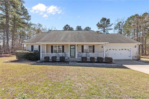 Featured picture for the property 758843