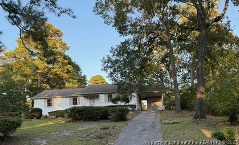 Photo of 5114 Lake Valley Drive, Fayetteville, NC 28303 (MLS # 766049)