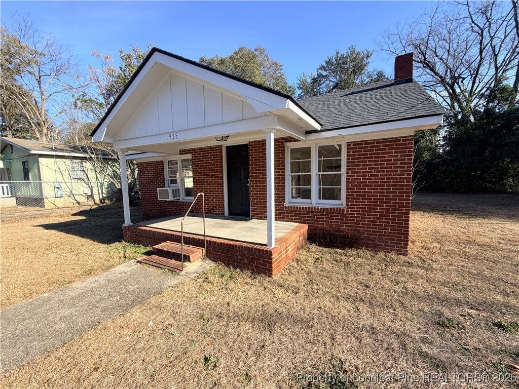 Photo of 1925 Progress Street, Fayetteville, NC 28306 (MLS # 756185)