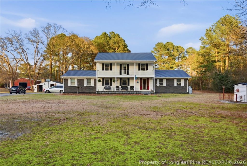 Photo of 732 County Line Road, Roseboro, NC 28382 (MLS # 758060)
