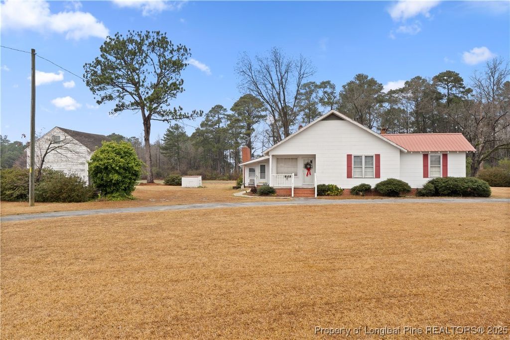 Photo of 6131 Stewart Road, Godwin, NC 28344 (MLS # 754340)