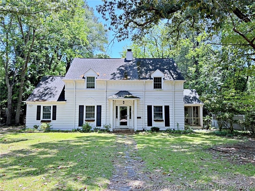 Photo of 121 Magnolia Avenue, Fayetteville, NC 28305 (MLS # 762871)