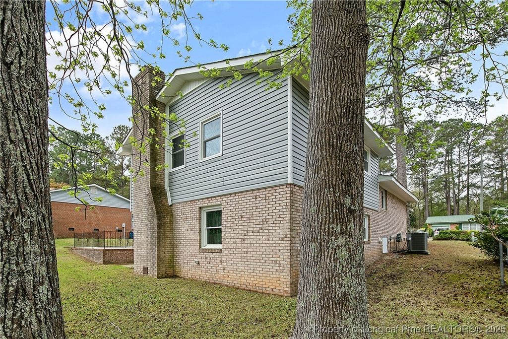 listing image 42