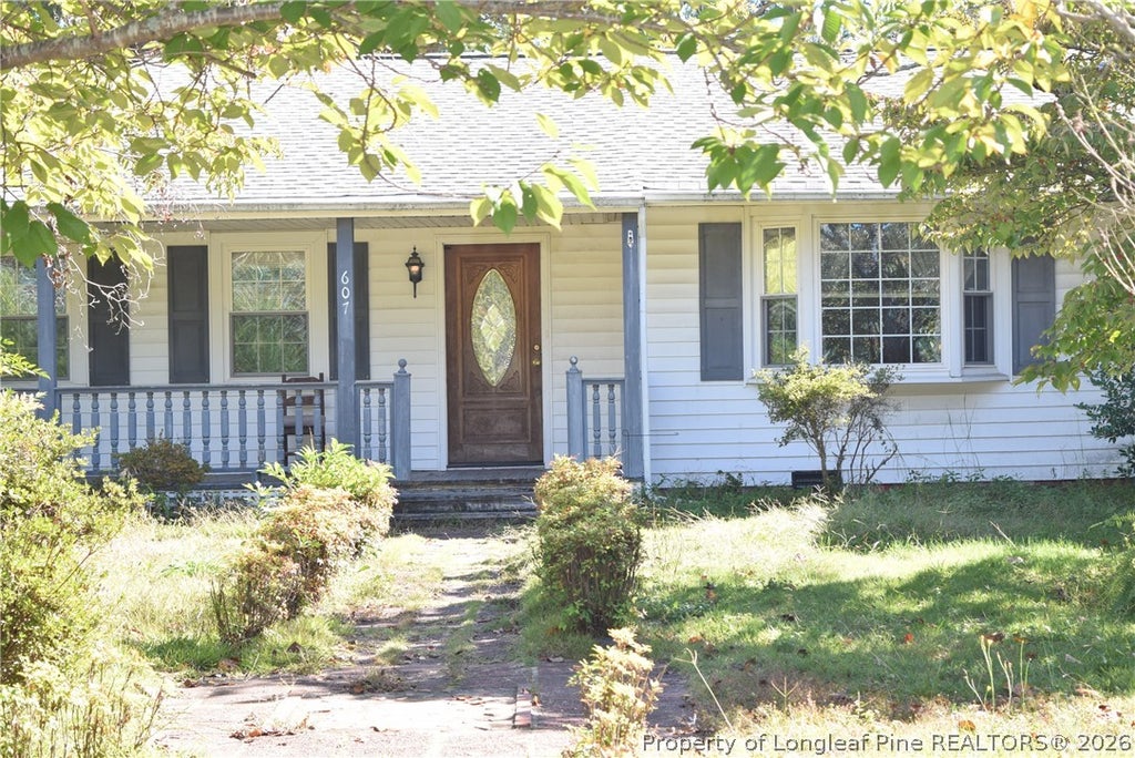 Photo of 607 Hicks Avenue, Fayetteville, NC 28304 (MLS # 771201)