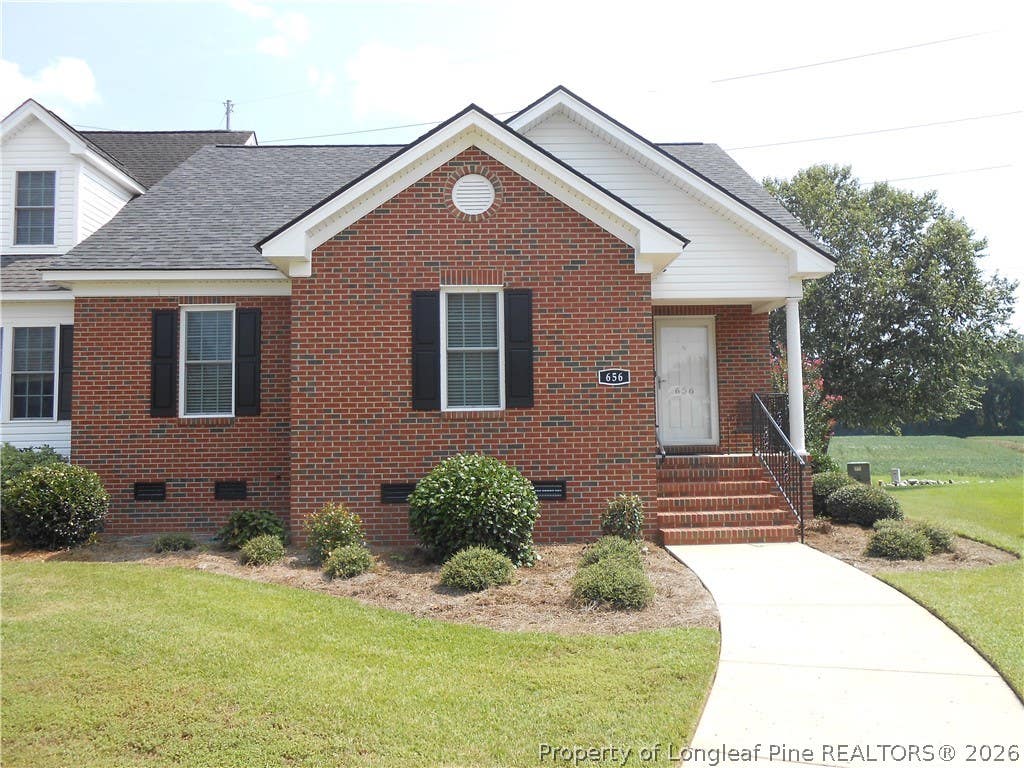Photo of 656 Amberdale Circle W, Lumberton, NC 28358 (MLS # 766791)