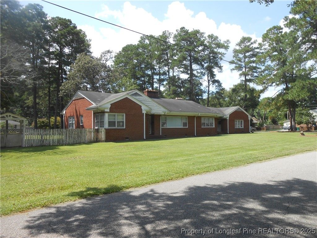 Photo of 2405 N Kenan Avenue, Lumberton, NC 28358 (MLS # 754822)