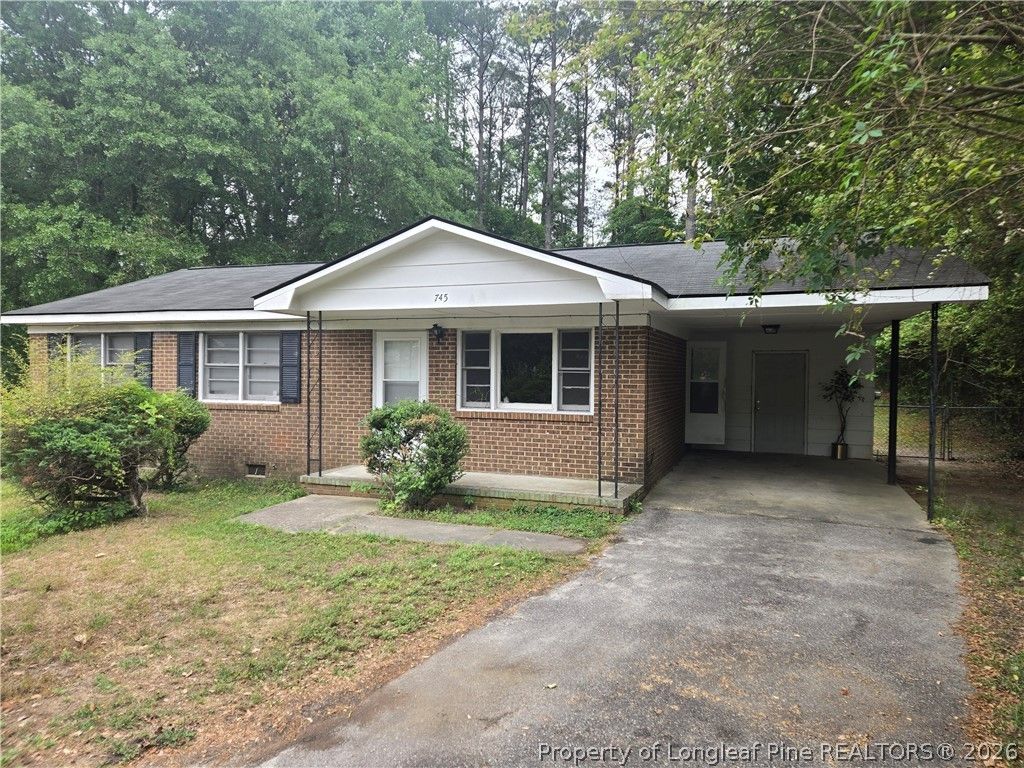 Photo of 745 Rustland Drive, Fayetteville, NC 28301 (MLS # 761867)