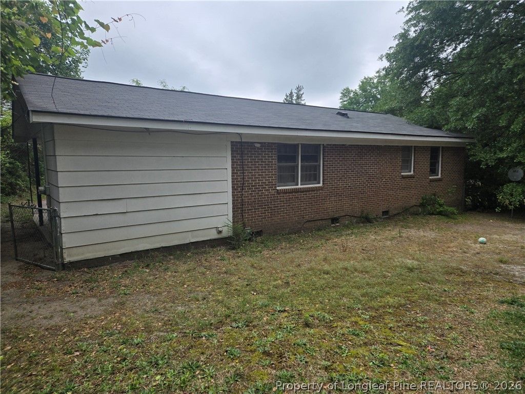 Photo of 745 Rustland Drive, Fayetteville, NC 28301 (MLS # 761867)
