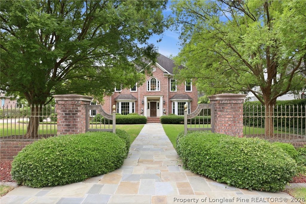 Photo of 416 Graylyn Place, Fayetteville, NC 28314 (MLS # 765707)