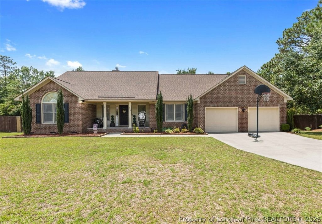 Photo of 726 Foxcroft Drive, Fayetteville, NC 28311 (MLS # 766233)
