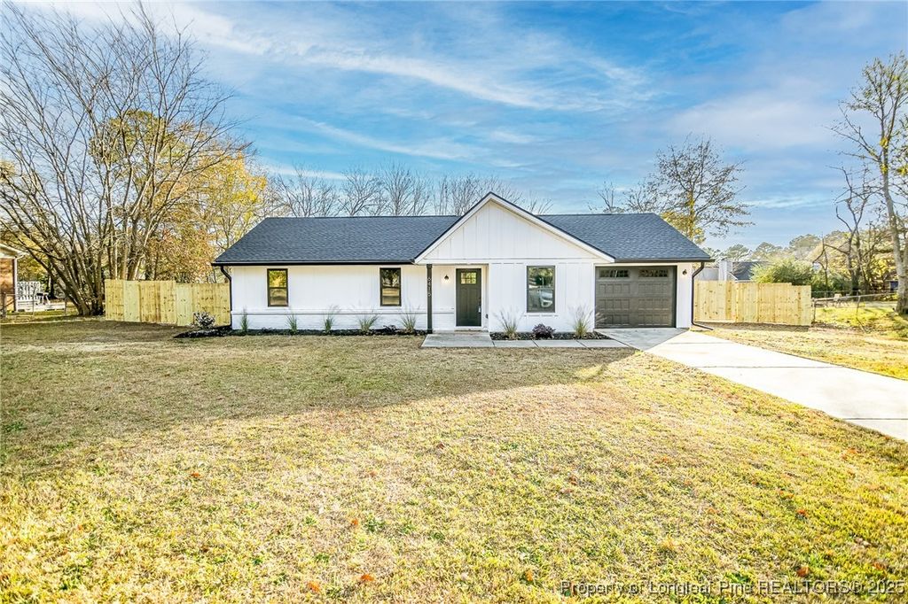 Photo of 6415 Rutherglen Drive, Fayetteville, NC 28304 (MLS # 753922)