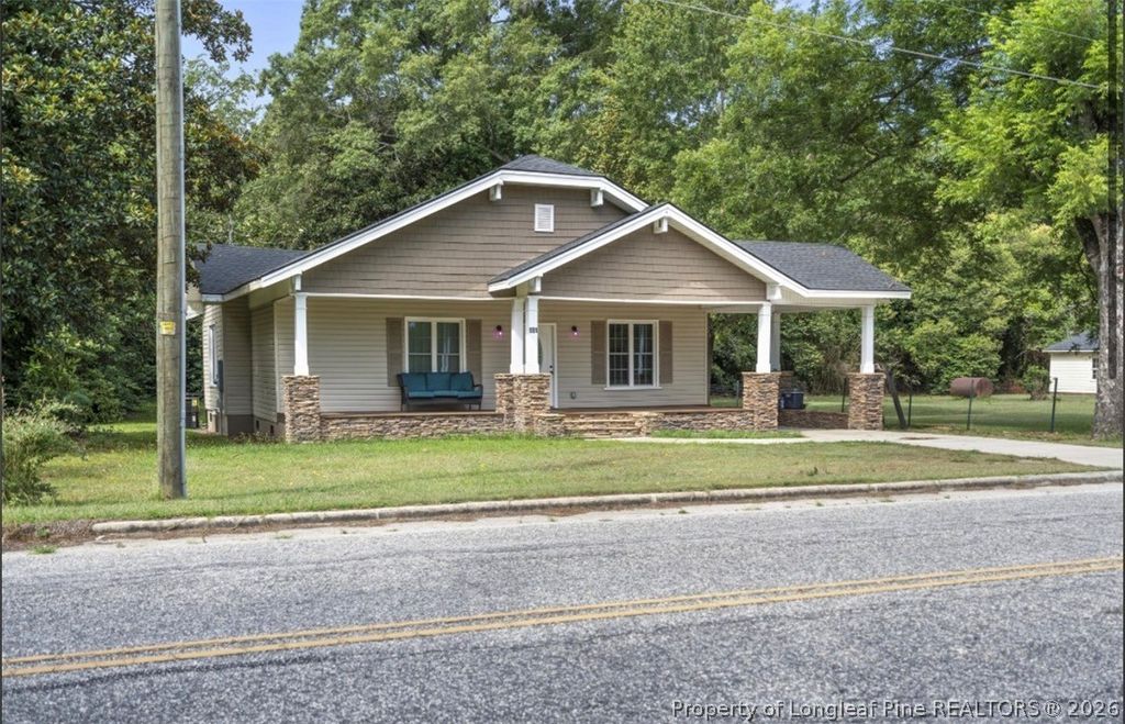 Photo of 191 W Third Street, Parkton, NC 28371 (MLS # 764429)