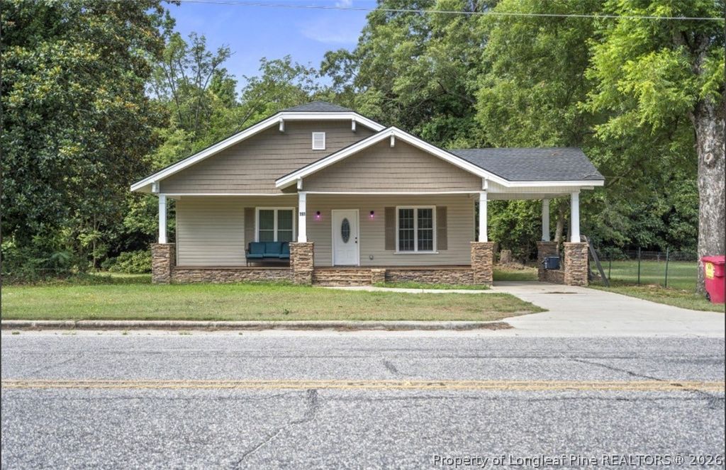 Photo of 191 W Third Street, Parkton, NC 28371 (MLS # 764429)