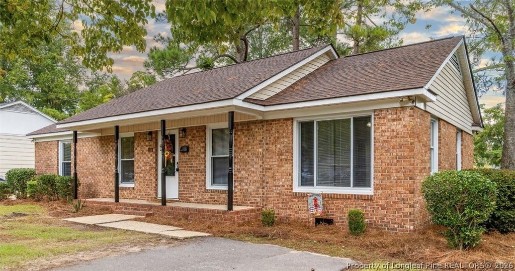 Photo of 5068 Chesapeake Road, Fayetteville, NC 28311 (MLS # 769950)