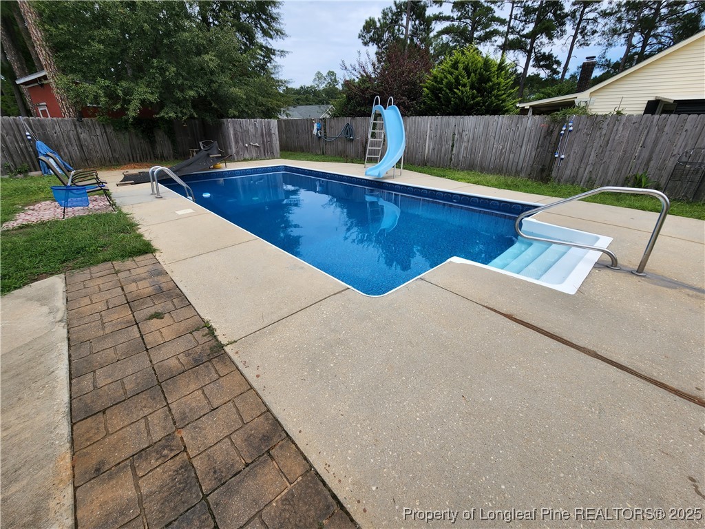 1702 Lasalle Avenue - Photo 2