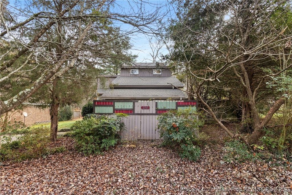 Photo of 314 Harbor Trace, Sanford, NC 27332 (MLS # 754326)