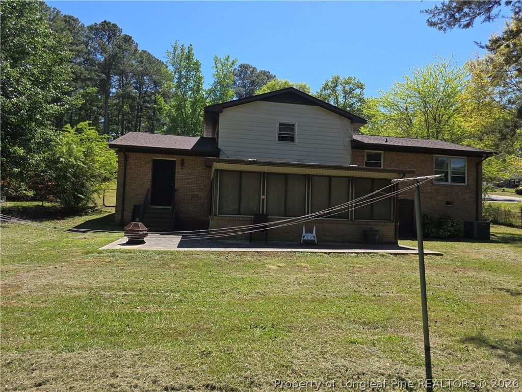 Photo of 1934 N PEARL Street, Fayetteville, NC 28303 (MLS # 759941)