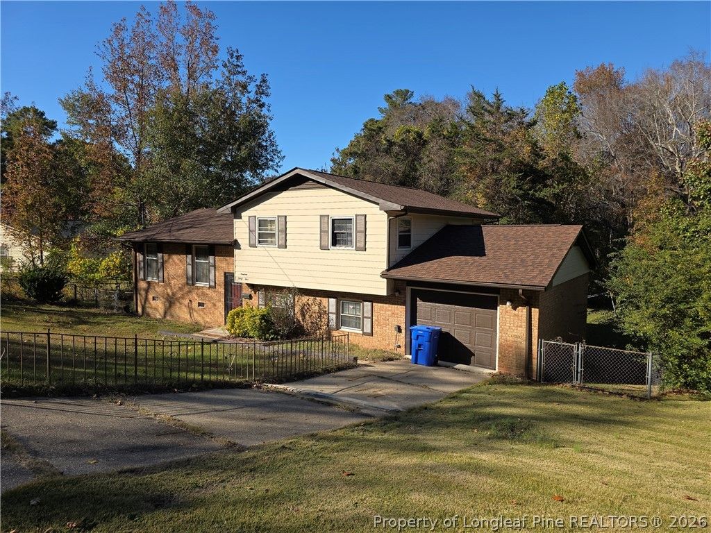 Photo of 1934 N PEARL Street, Fayetteville, NC 28303 (MLS # 759941)