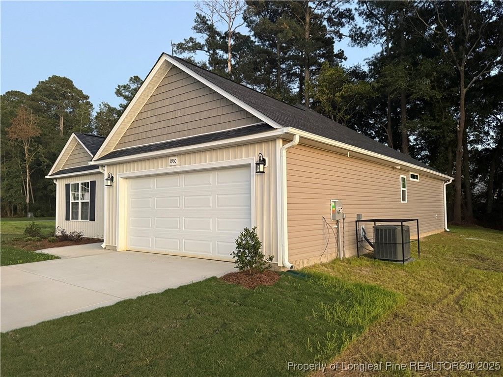 Photo of 1930 Bulldog Lane, Hope Mills, NC 28348 (MLS # 751875)