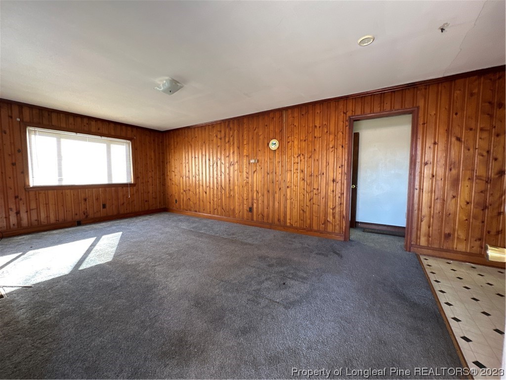 1401 N Bragg Boulevard